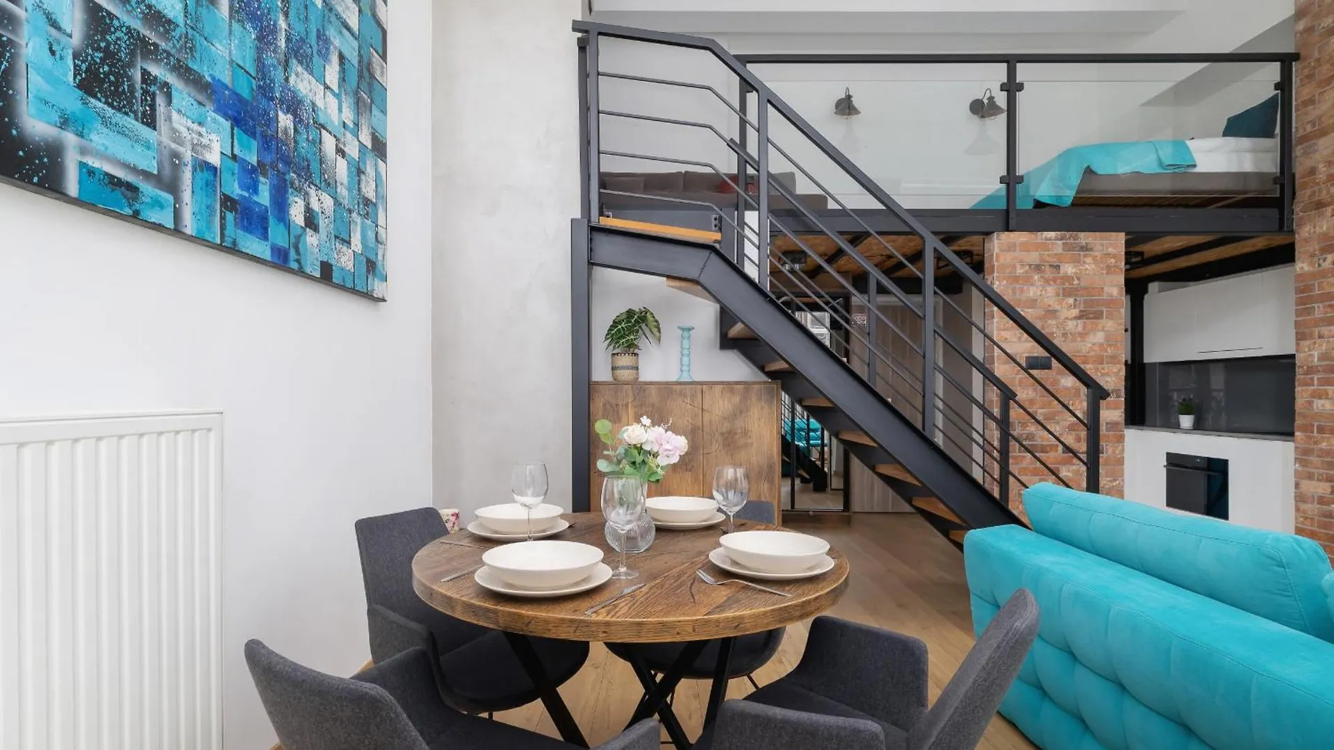 Deluxe Loft Apartment Lubelska With Mezzanine By Noclegi Renters Krasków