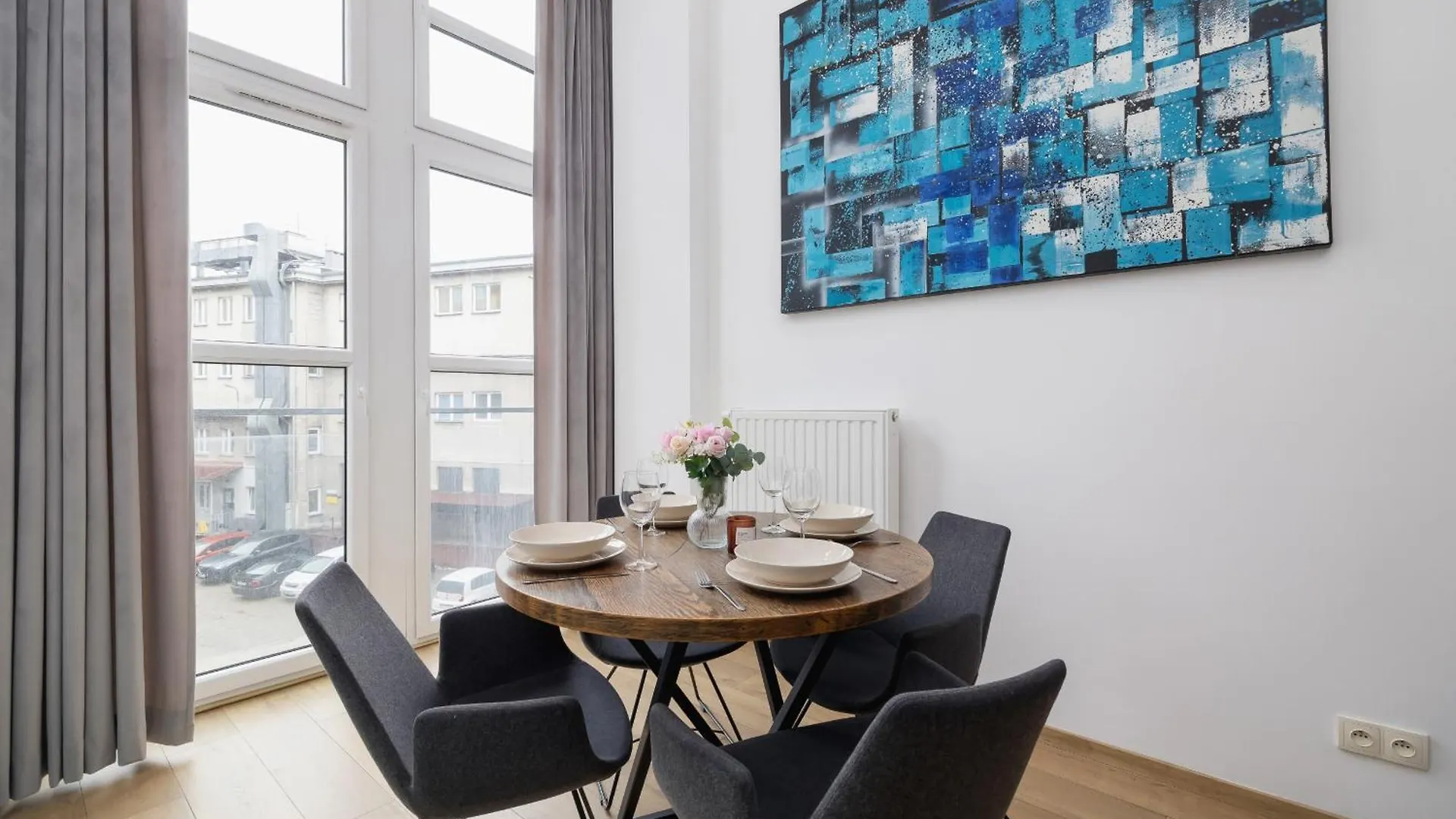 Deluxe Loft Apartment Lubelska With Mezzanine By Noclegi Renters Krasków