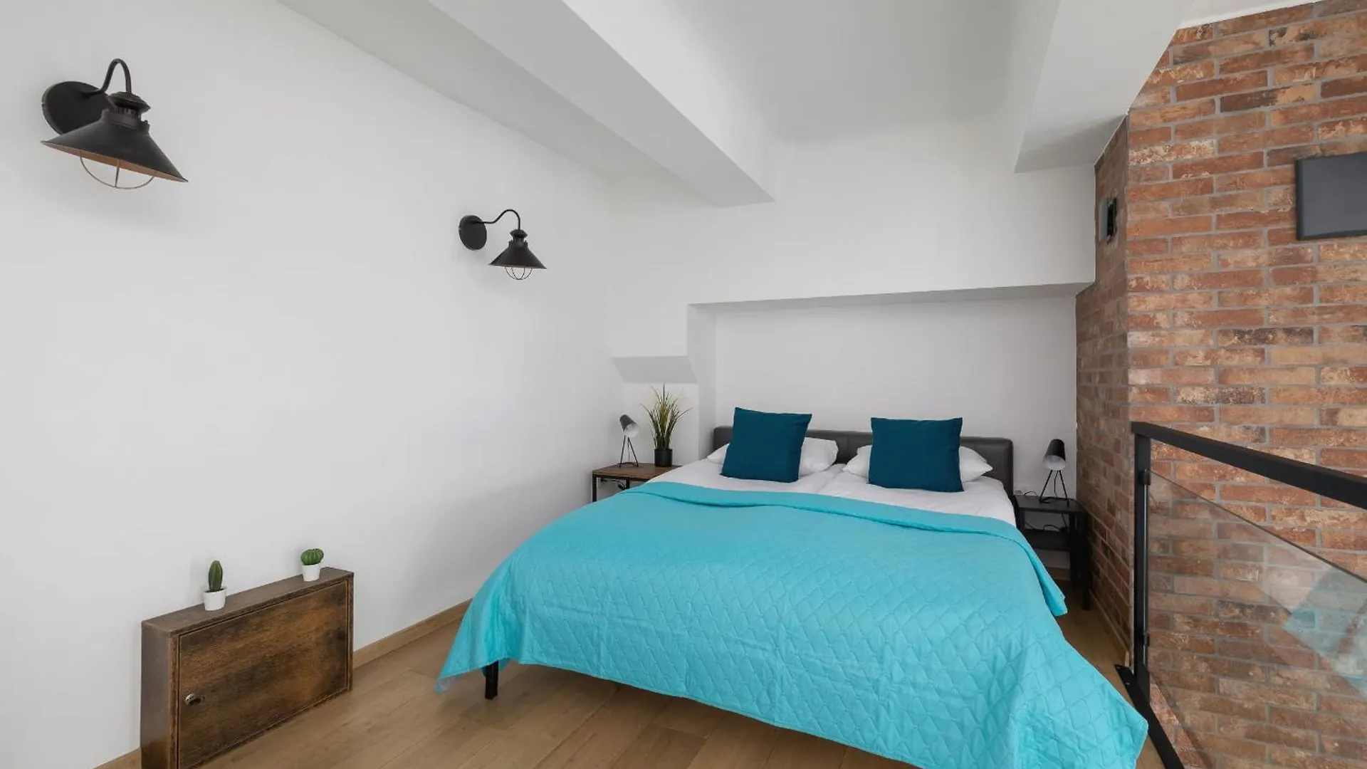 Deluxe Loft Apartment Lubelska With Mezzanine By Noclegi Renters Cracovie
