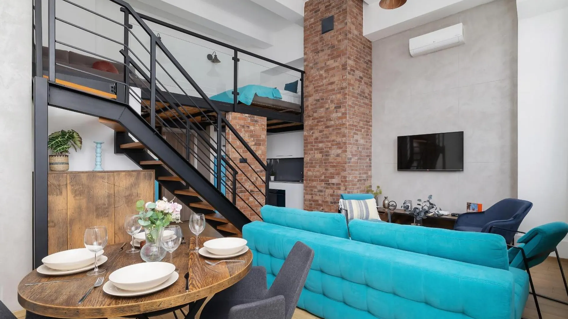 Deluxe Loft Apartment Lubelska With Mezzanine By Noclegi Renters Cracovie 0*,